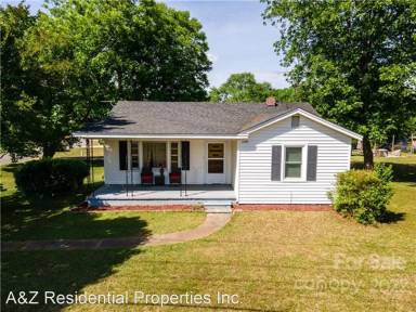 Main picture of 1100 Old Hickory Grove Rd