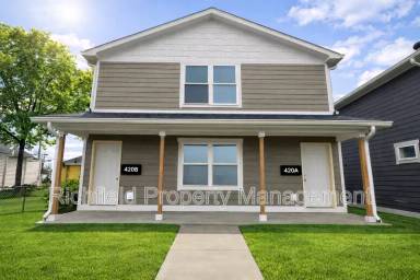 Main picture of 420 S Hamilton Ave