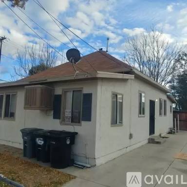 Main picture of 307 W Latham Ave