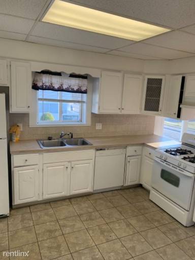 Main picture of 602 Dyer Ave