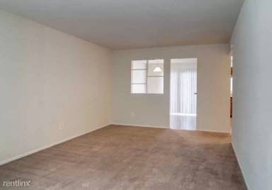 Main picture of Brays Oaks Village Apartments