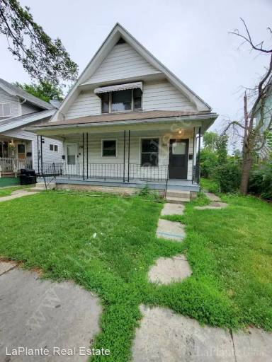 Main picture of 571 Howland Ave