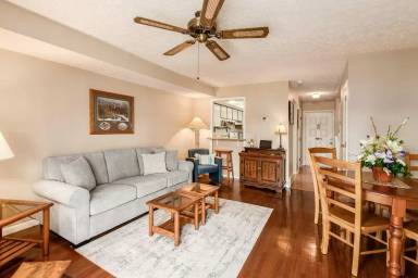 Main picture of 104 Lancelot Ln