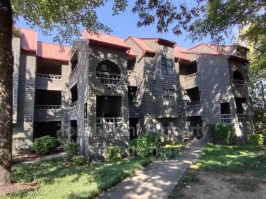 Main picture of 9041 J M Keynes Dr