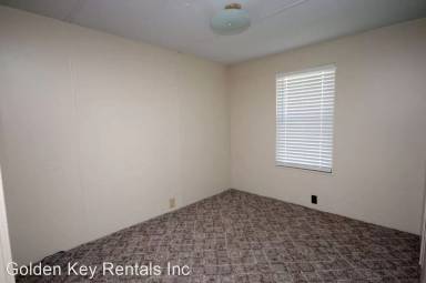 Main picture of 2176 Old Smithfield Rd