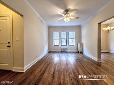 Main picture of 748 W Addison St