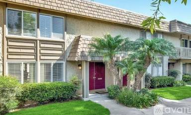 Main picture of 10408 Echo River Ct