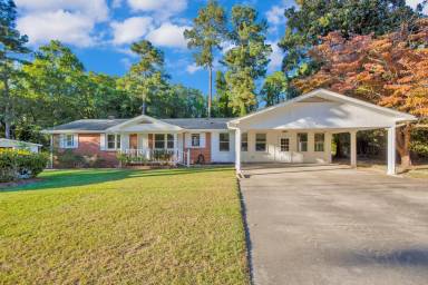 Main picture of 533 Dale Dr