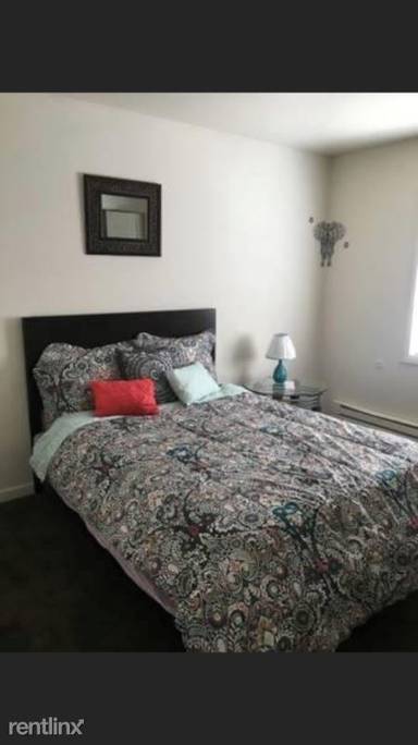 Main picture of 3046 Baltimore Ave