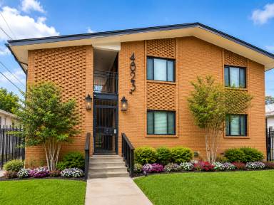 Main picture of 4823 Gaston Ave