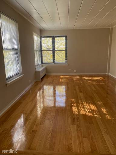 Main picture of 1360 W Touhy Ave