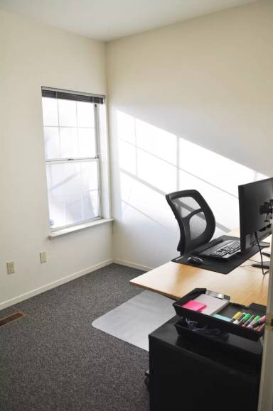 Main picture of 7 Governors Ln
