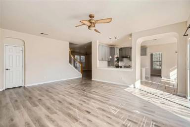 Main picture of 22302 Mesa Path