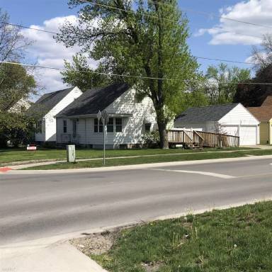 Main picture of 2277 4th Ave N
