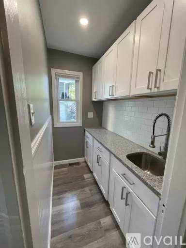 Main picture of 377 Gaskill St