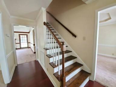 Main picture of 3508 Gowan Ln