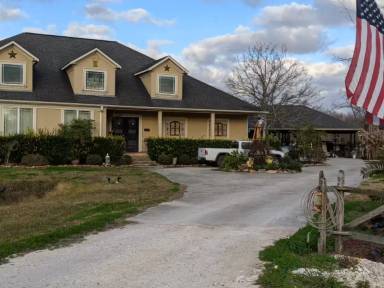 Main picture of 7453 County Road 98