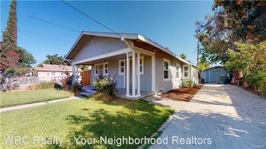 Main picture of 682 W Olive St