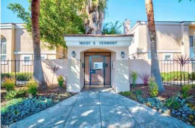 Main picture of 16001 S Vermont Ave