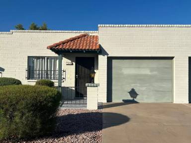 Main picture of 4328 E Capri Ave