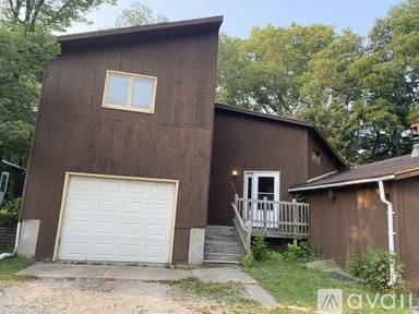 Main picture of 2825 Ontario St