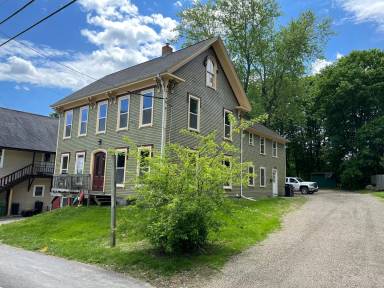 Main picture of 15 Water St