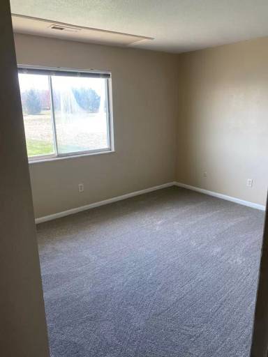 Main picture of 10737 S Dixie Hwy