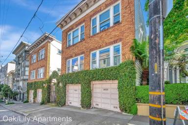 Main picture of 345 Oak St