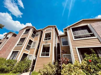 Main picture of Regency Gardens Condos