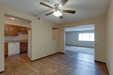 Main picture of Evergreen Pine Apartments