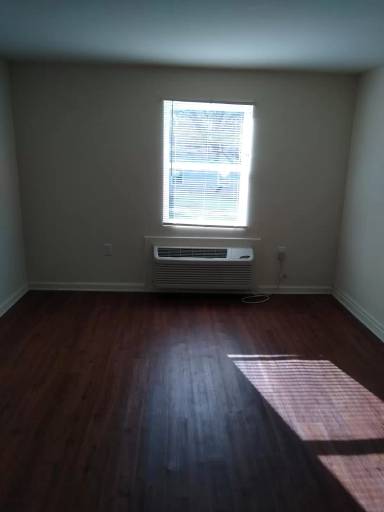 Main picture of Chandler Oaks Apartments