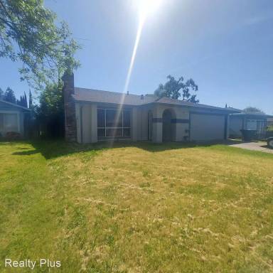 Main picture of 9564 Countryroads Dr