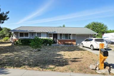 Main picture of 10159 W Vixen Dr