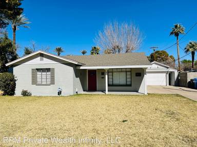 Main picture of 908 W Mackenzie Dr