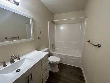 Main picture of 1154 S Washington Ave