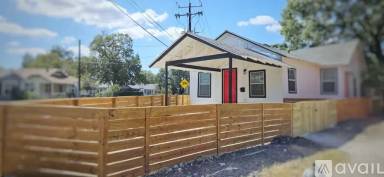 Main picture of 427 Floyd Ave