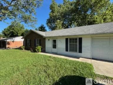 Main picture of 807 Miriam Ave