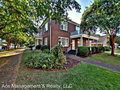 Main picture of 711 Oak St NE