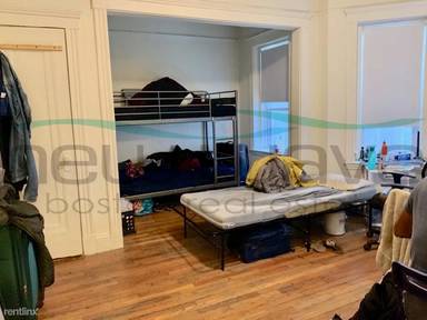 Main picture of 1185 Boylston St