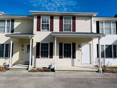 Main picture of 726 Park St