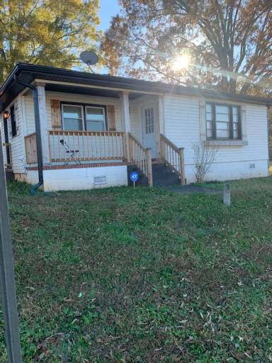 Main picture of 1880 W McIntosh Rd