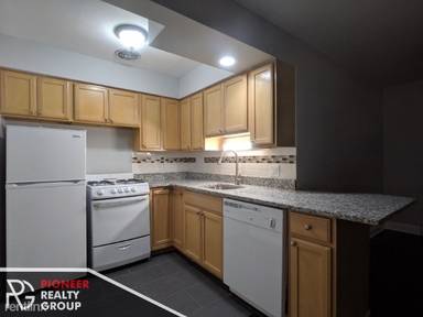 Main picture of The 6007 Kenmore