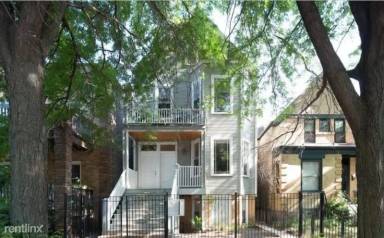 Main picture of 1314 W Roscoe St