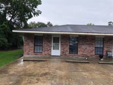 Main picture of 13368 Berry Bowl Rd