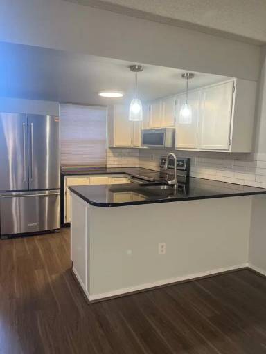 Main picture of 624 Switzer Ln