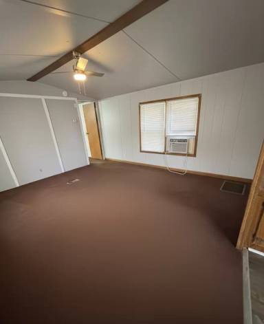 Main picture of 105 Brantley Rd