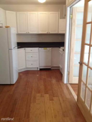 Main picture of 64 Hemenway St