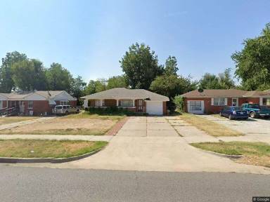 Main picture of 3808 NW 23rd St