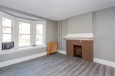 Main picture of 605 Main St