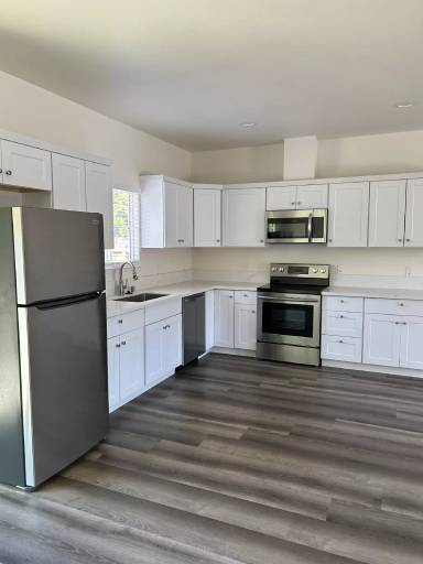 Main picture of 5228 Marconi Ave